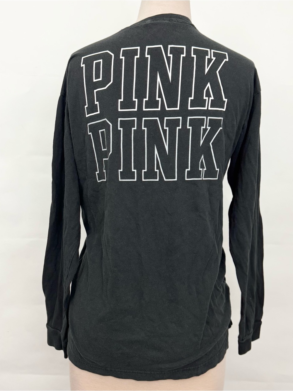 Victoria's Secret PINK Black Long-Sleeve Graphic Shirt small